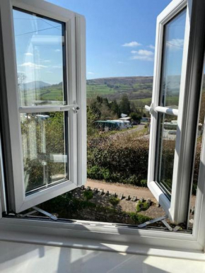 Scenic Couples Getaway in the Brecon Beacons